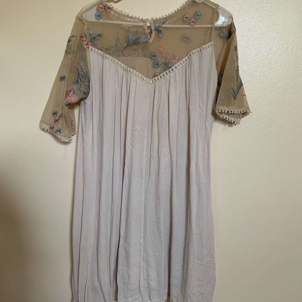 dress - Picture 4 of 4